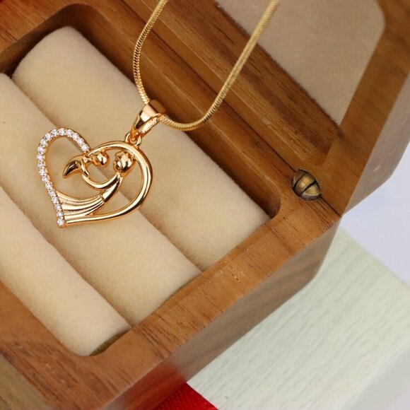 "Rose Gold Mother and Child Heart Pendant with Sparkling Detail, XPPT1327 - Picture 10 of 13